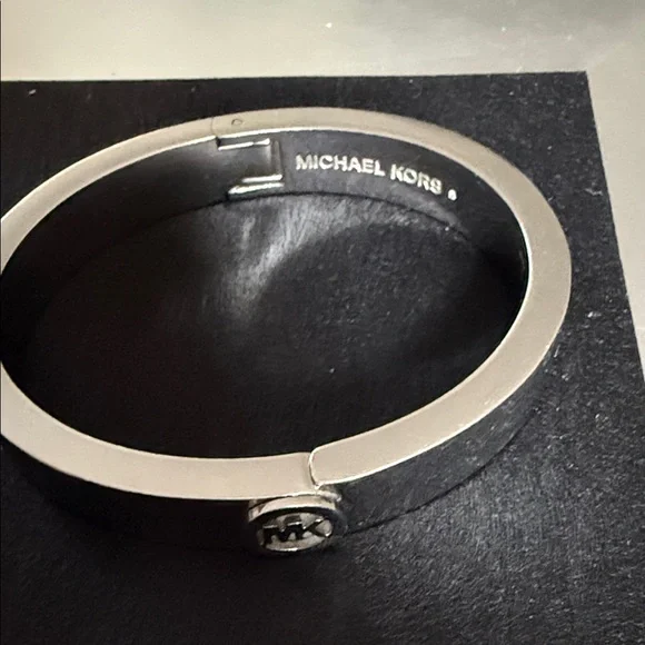 Michael Kors Silver Bracelet Womens Y2K EUC